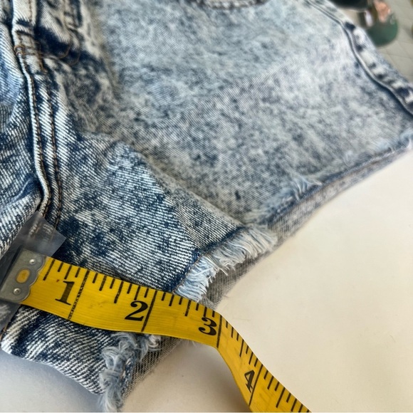 Forever 21 Black Jean Shorts High-Waisted Distressed - Picture 6 of 7